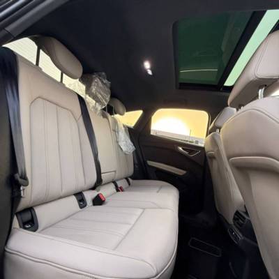  Q4 SPORTBACK -  9